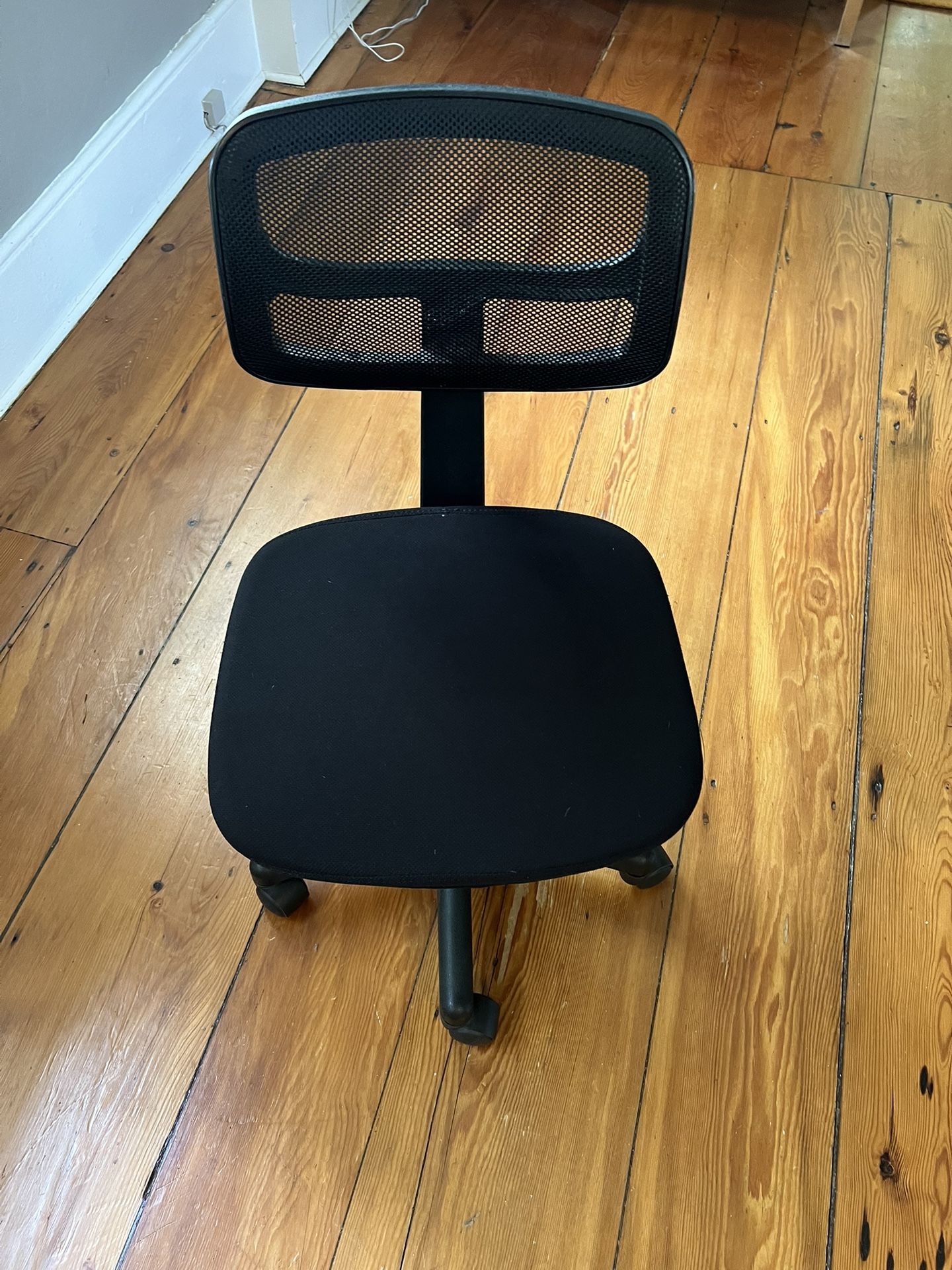 Rolling Desk Chair