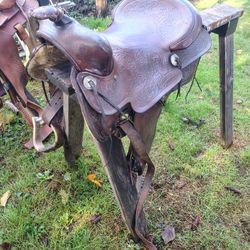 Used Western Saddle 