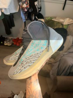 Yeezy basketball