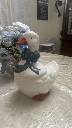 Vintage Goose Cookie Jar