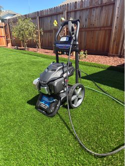 Power stroke Yamaha 3100 psi pressure washer