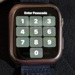 Apple Watch Series 5  Size 44  32 Gb Stainless Steel 
