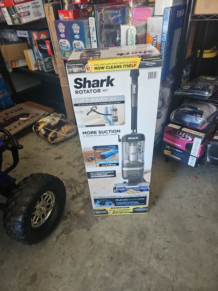 Shark Rotator Pet Lift Away 