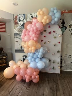 Balloon Garlands 