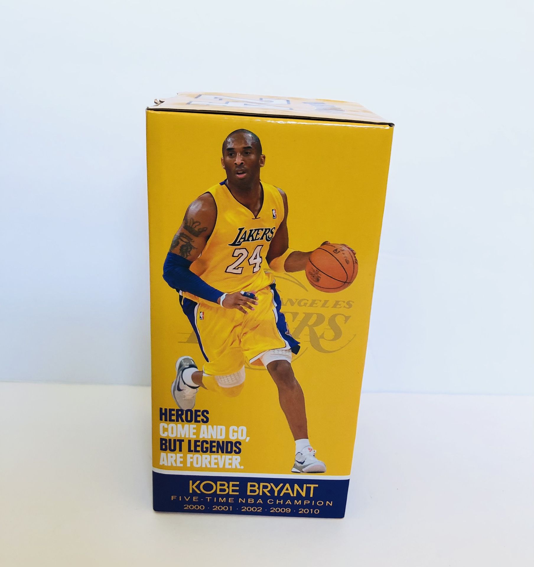 LA Lakers Kobe bobblehead 5x NBA Champion Heroes Come & Go, but Legends are Forever - NEW