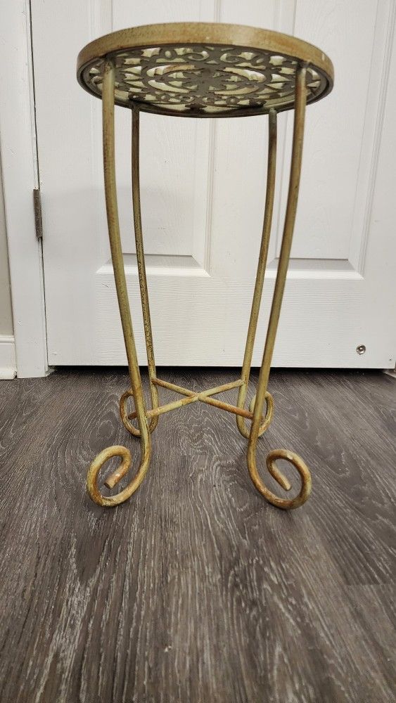 Vintage Victorian Plant Stand 