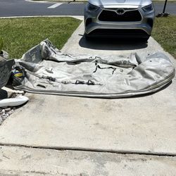 Inflatable dingy boat