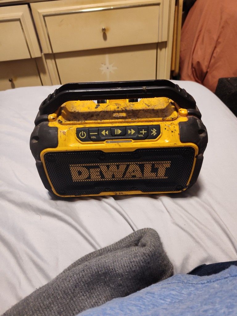  20V MAX Lithium-Ion Cordless Bluetooth Speaker with POWERSTACK 1.7 Ah Battery Pack and Charger