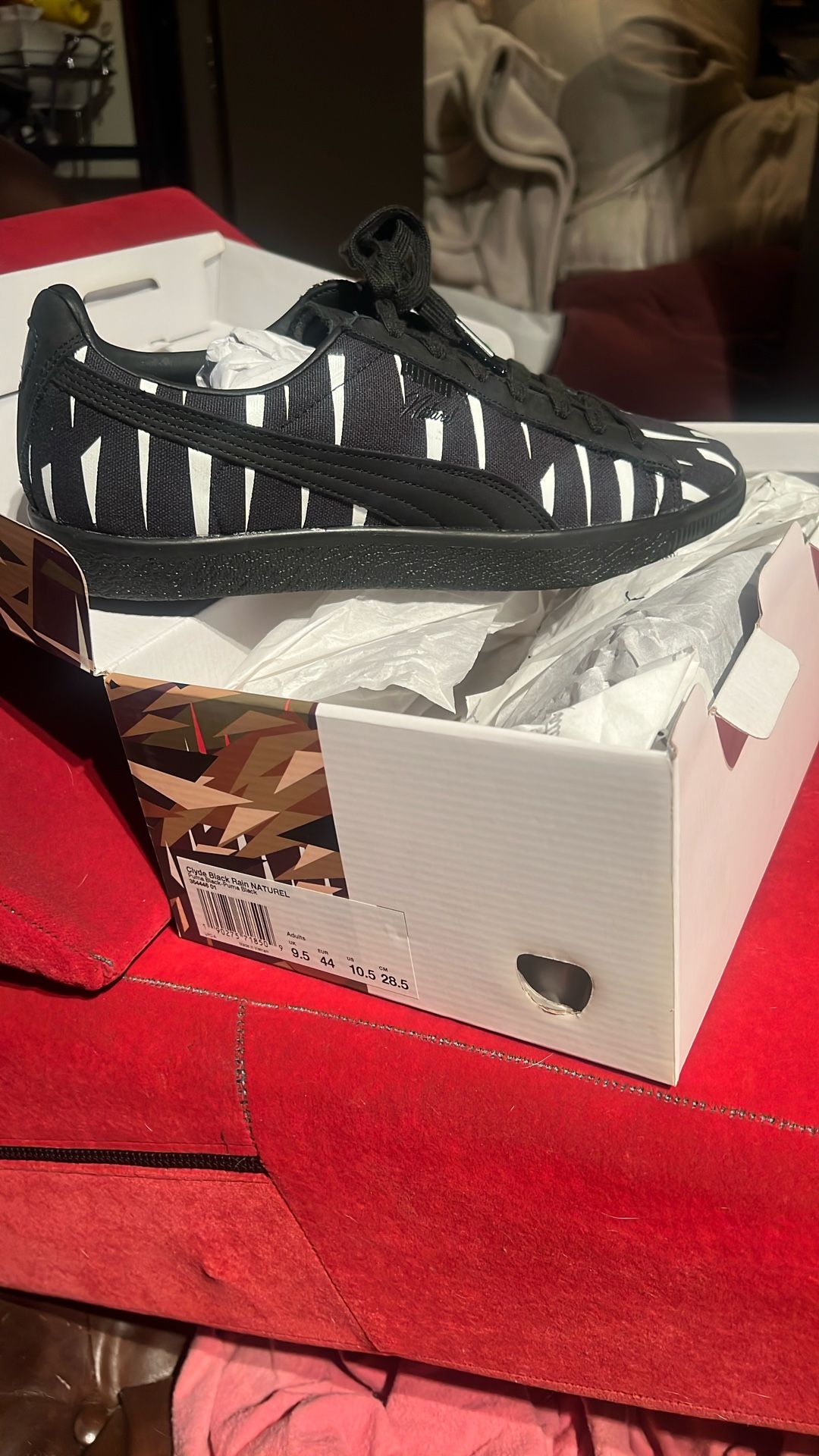 Puma. Clyde Black Rain Naturel 10.5