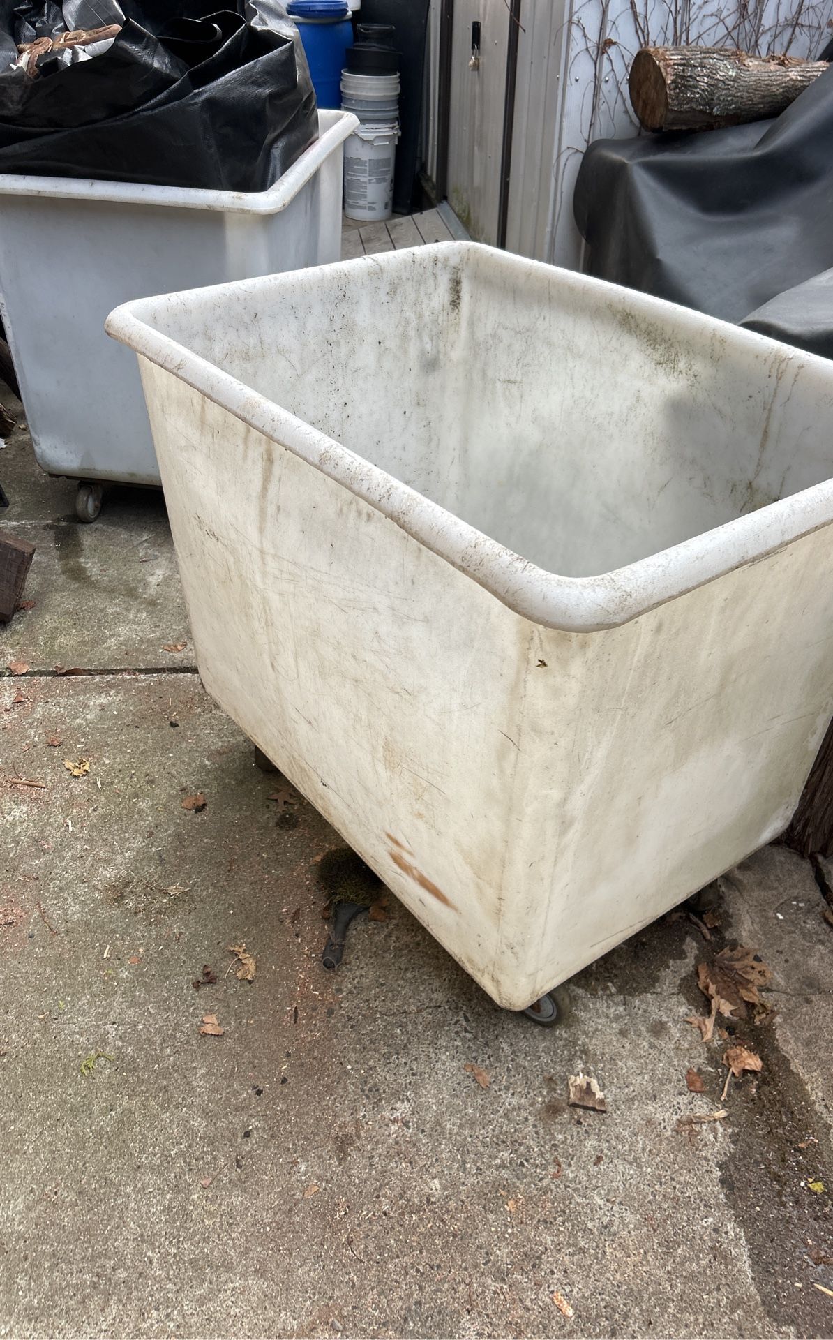 Bushel Cart 16
