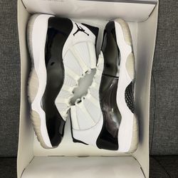 Deadstock Concord 11s Size 9.5