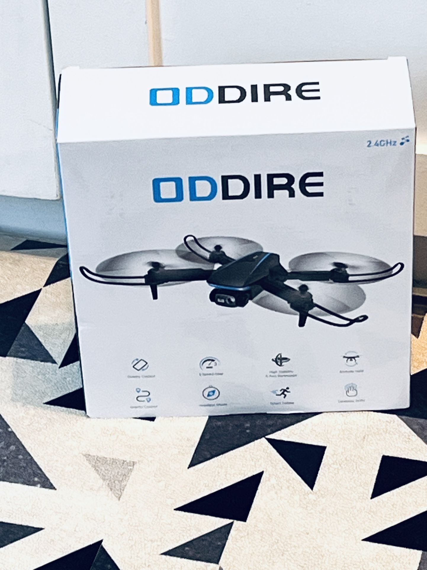 Brand new Drone with Camera - Drones for Adults, with 2 Batteries, Carrying Case, Propellers, 1080P HD Foldable Drone with Stable Hover, Trajectory Fl