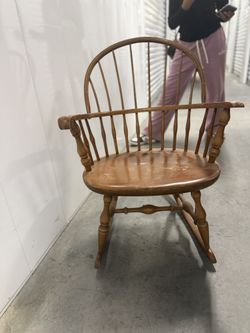 Rocking Chair 