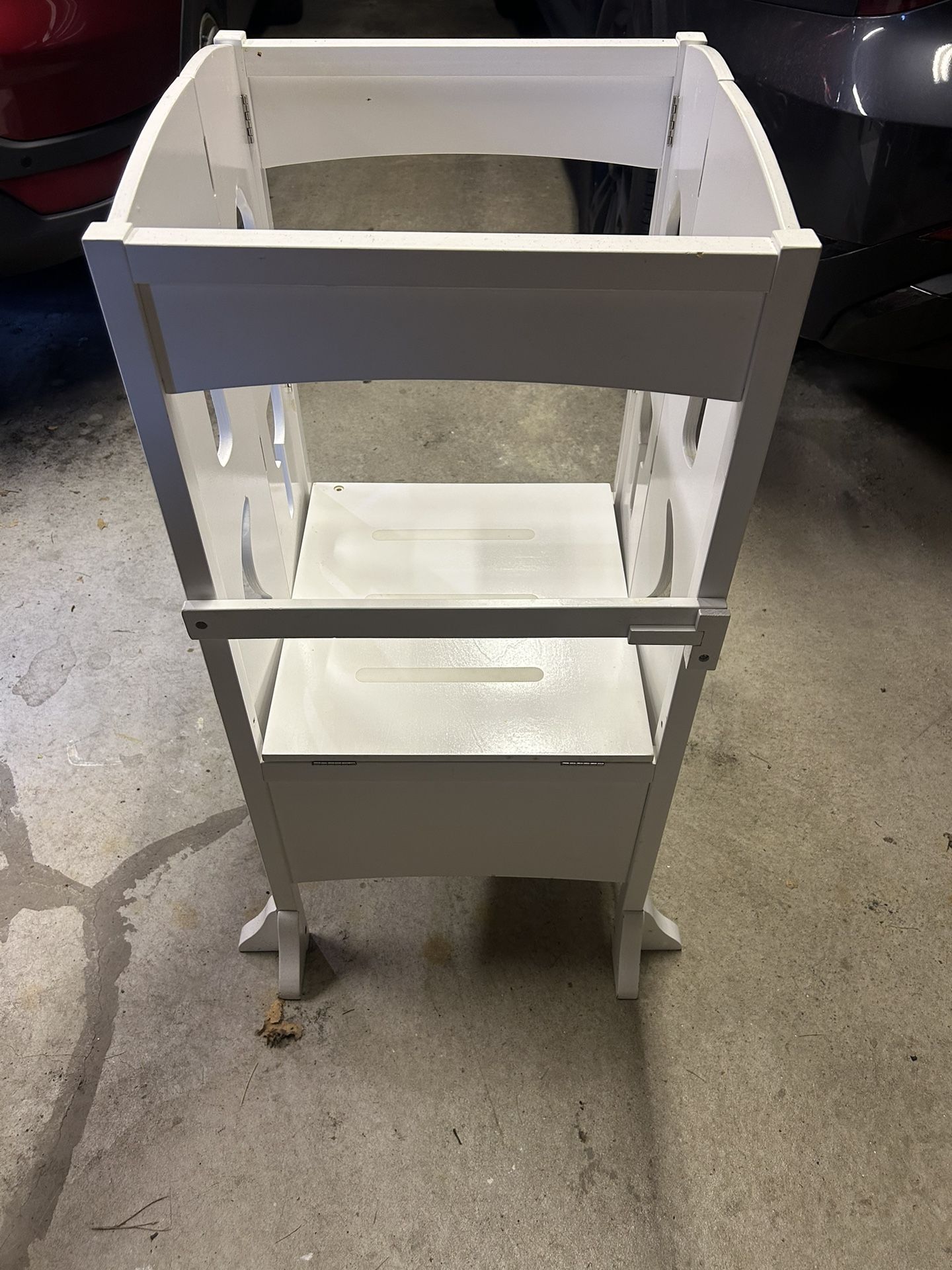 Kitchen Helper Tower