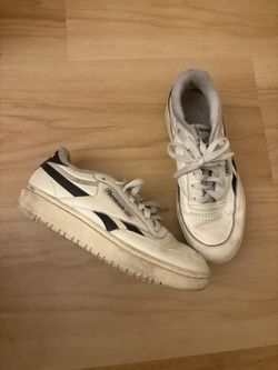 Black and White Womens Reeboks