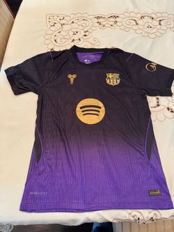 FC Barcelona Raphinha #11 Fan Jersey - Size M - Purple Kobe Tribute Kit