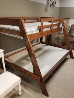 Twin full Bunkbed!