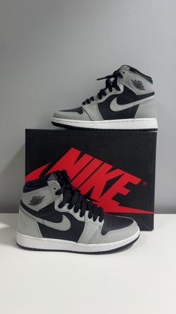 Jordan 1 shadow 2.0 size 4y/5.5w