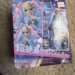 needy girl anime figure 