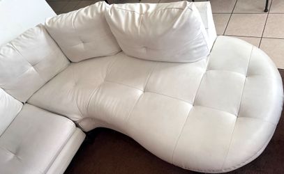2 piece White beautiful sectional sofa couch love seat chaise. Faux leather easy wipeoff material