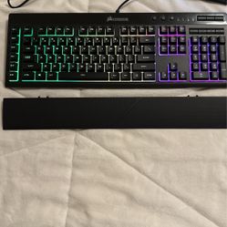 Barely Used Corsair Keyboard With Arm Rest