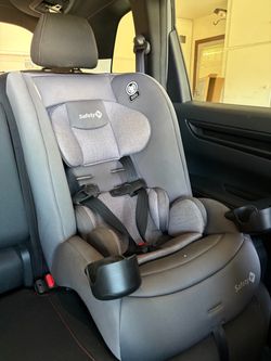Safety 1st Convertible Car Seat