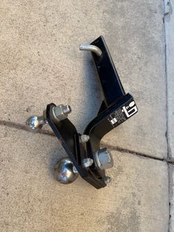 Truck tow hitch 2-5/16” ball 6000 lb asking $80 thanks