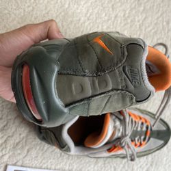 Nike Green And Orange Air Max 95 Og Sneakers