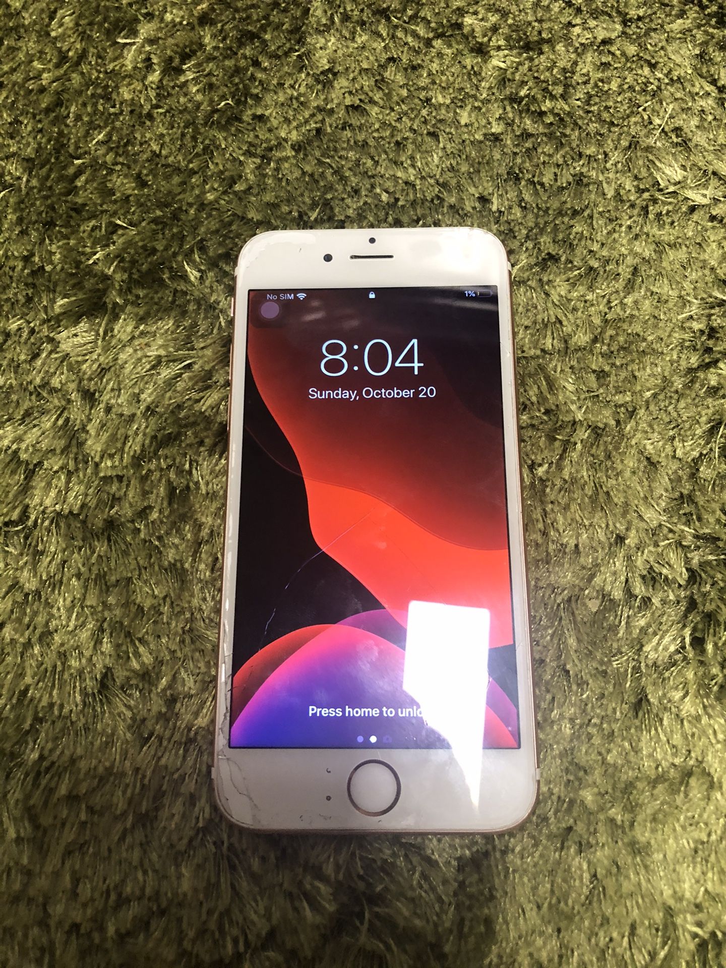 iPhone 6s 36 gn Works perfect but just the cracked screen