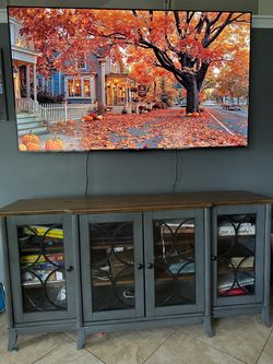 Vega 66” console