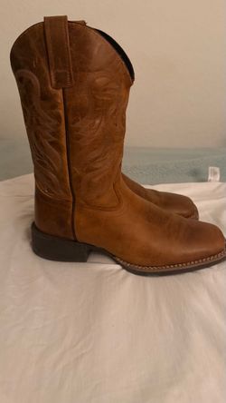 Men's Cody James Square Toe Boots size 9.5