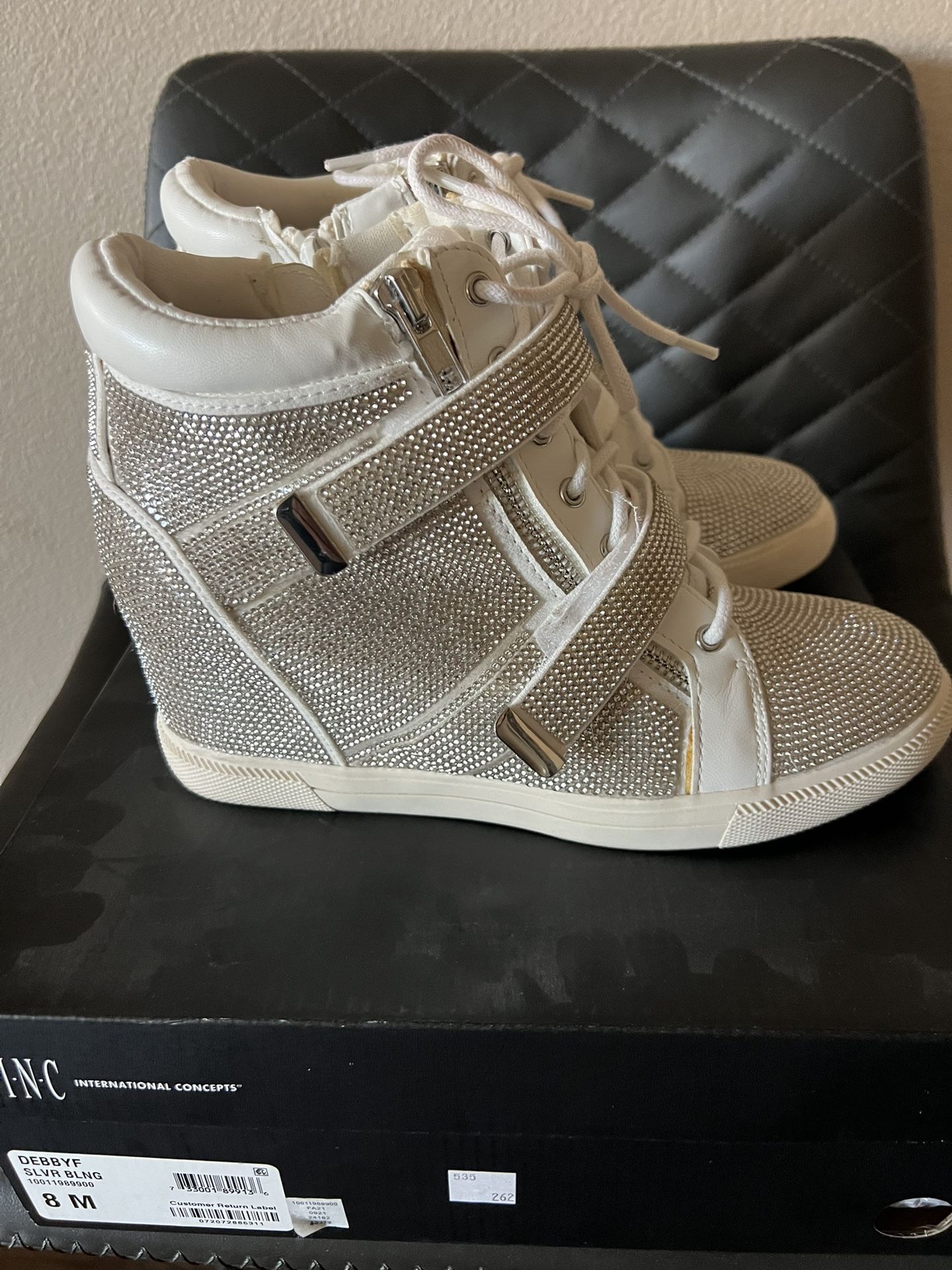 INC Debby Wedge