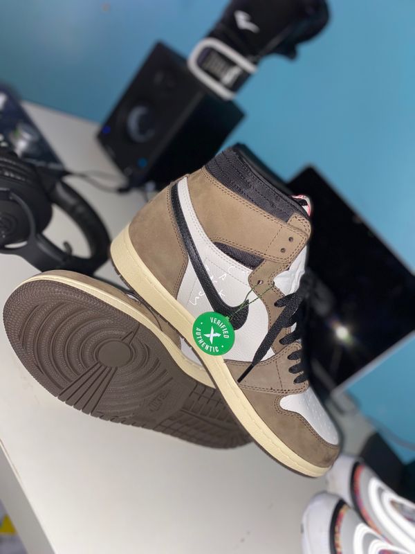 Air Jordan 1 x Travis Scott; Cactus Jack for Sale in Oak