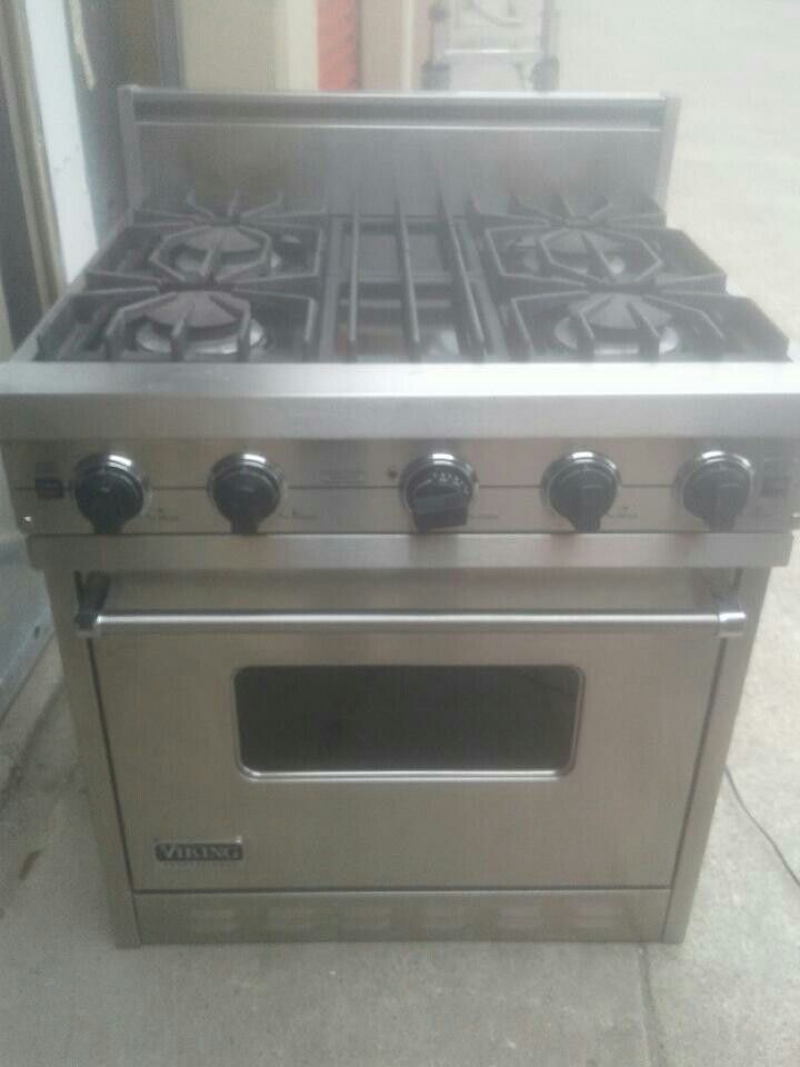 VIKING PROFESSIONAL STOVE 30"