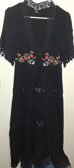 Forever 21 floral embroidered kimono duster dress