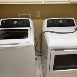 GE Front Load Washer and Front Load Electric Dryer with semi-rigid dryer vent kit (240v outlet)