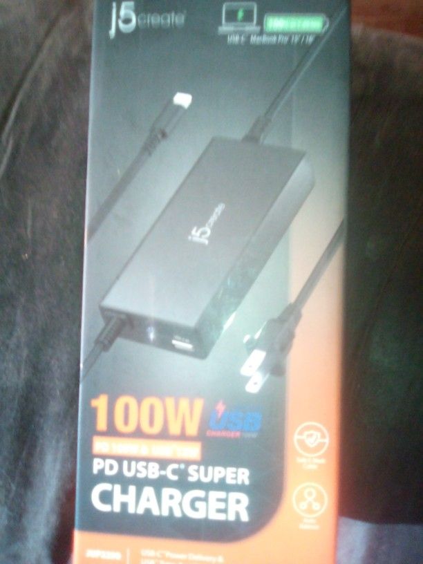 100w PD USB-C Super Charger