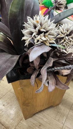 Large fake garden decor planter