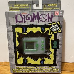 BANDAI DIGIMON TAMAGOTCHI 20TH ANNIVERSARY DIGIVICE DIGITAL PET GLOW IN THE DARK