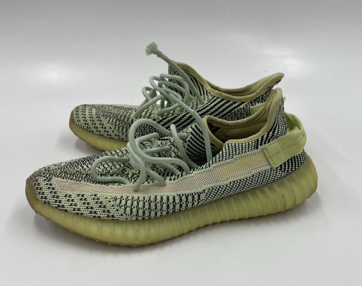 Adidas Yeezy Boost 350  V2 Citrin Size 8.5 Men
