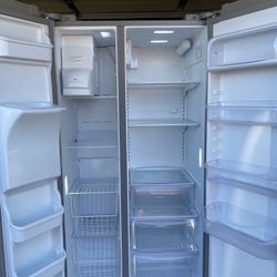 Refrigerator Stainless 