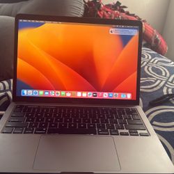 Apple MacBook Pro 13