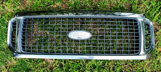 Ford Excursion grill