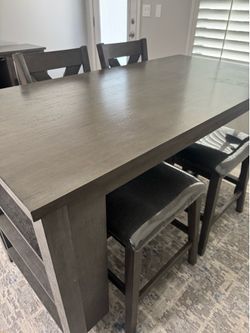 Kitchen table with matching wine server