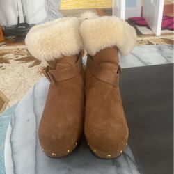 Ugg Boot Very Beeutiful