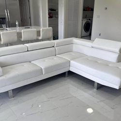 Sectional Sofa 