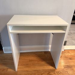 Compact IKEA Desk 