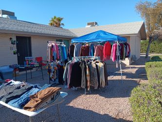 Sunday Funday Stop By Our Yard Sale 756 S MESA Dr