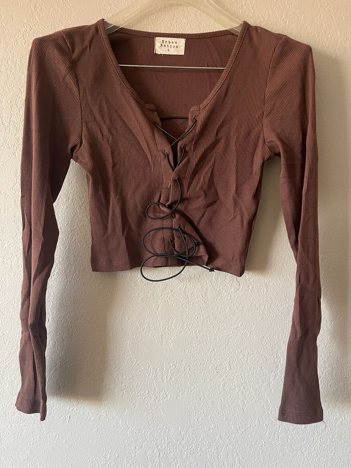 Urban Nation, Women’s Brown Stretchy Front Tie Crop Top, Size L