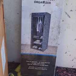 Clothes Closet -Organizer